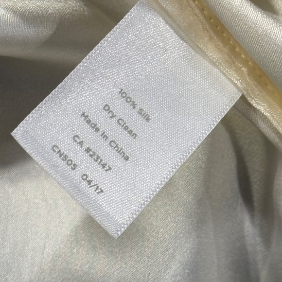 RSVP By Talbots Silk Sleeveless Top with Bow Ivory/Black Size Medium Petite - Picture 8 of 13